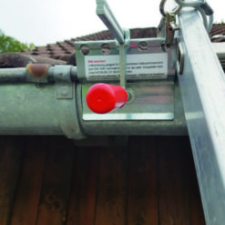 Ladder Guard-Ls_Anwend_Detail-Von-Vorne-600X800