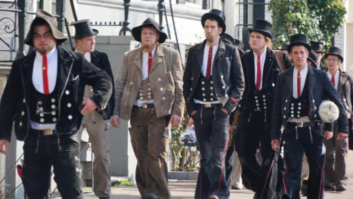 Journeyman Travelling